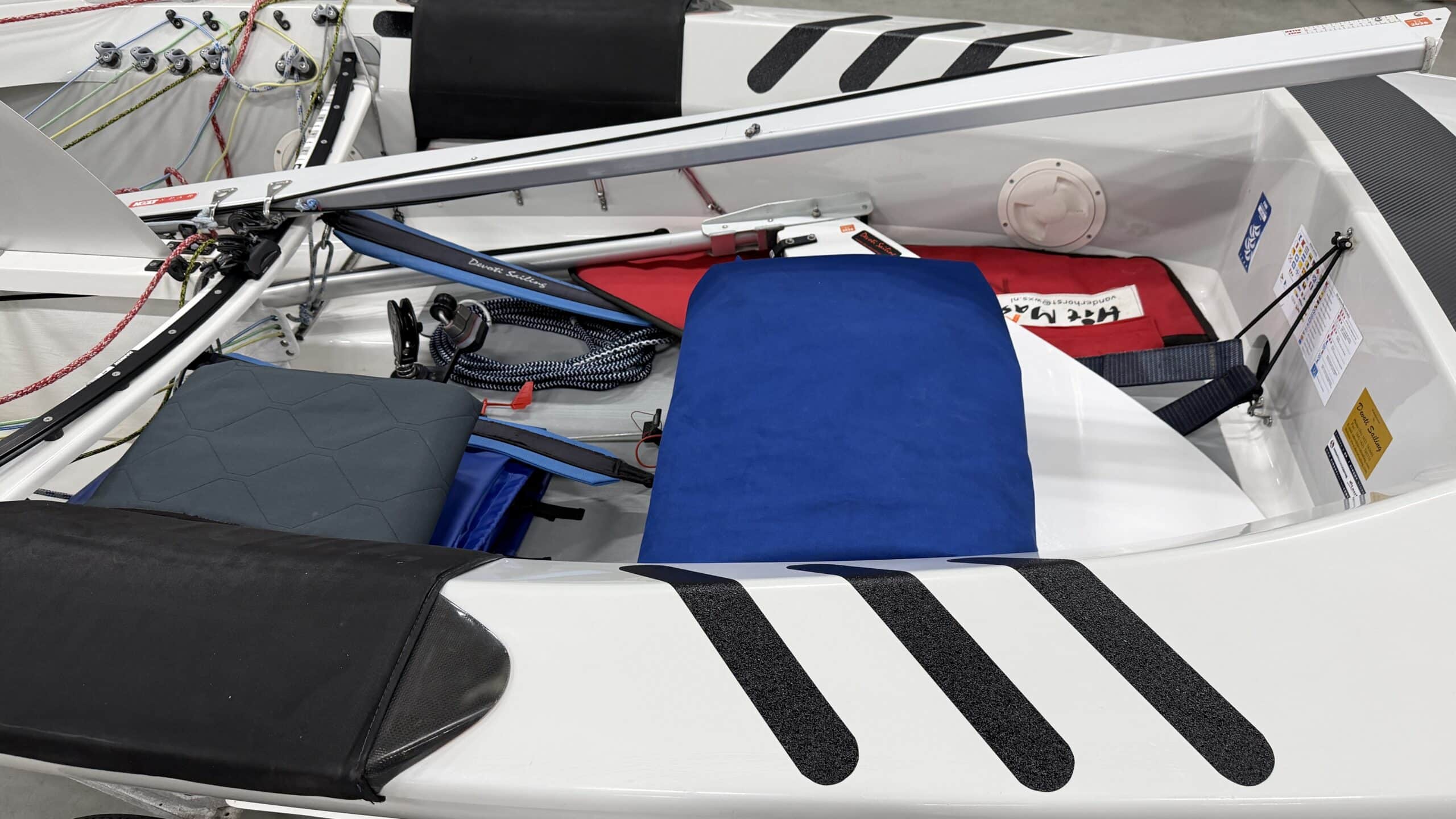 DEVOTI CLASSICA 2003 ISAF 2835 - Image 12